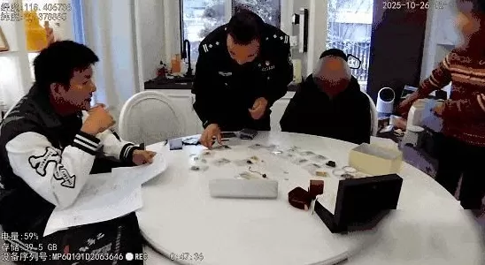盗走邻居家70万元后贼喊捉贼引警方怀疑，男子悔恨：两家曾关系好到家门密码共享-第3张图片-