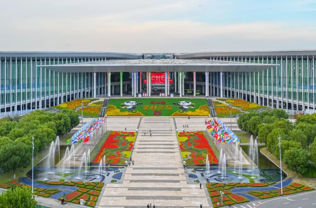 何为进博｜盛会八载，答案五彩斑斓-第1张图片-