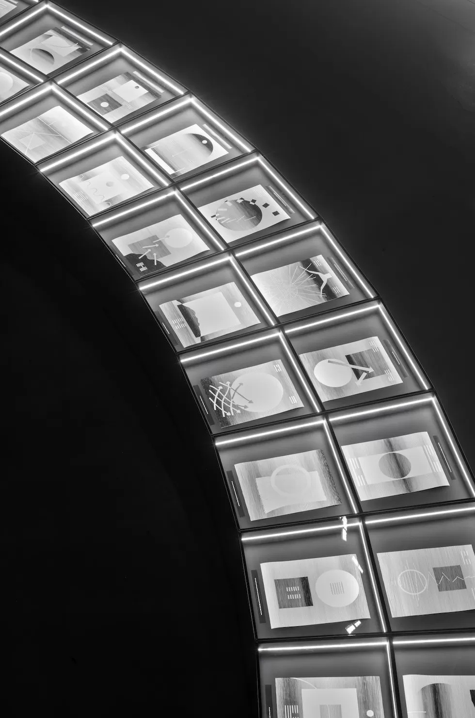 上海双年展的前世今生：映射上海与全球的对话-第24张图片-