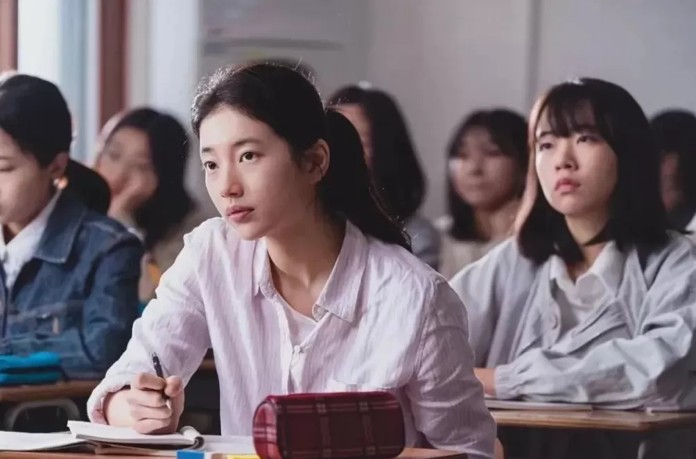 学校食堂的帝王蟹，走为上策-第6张图片-