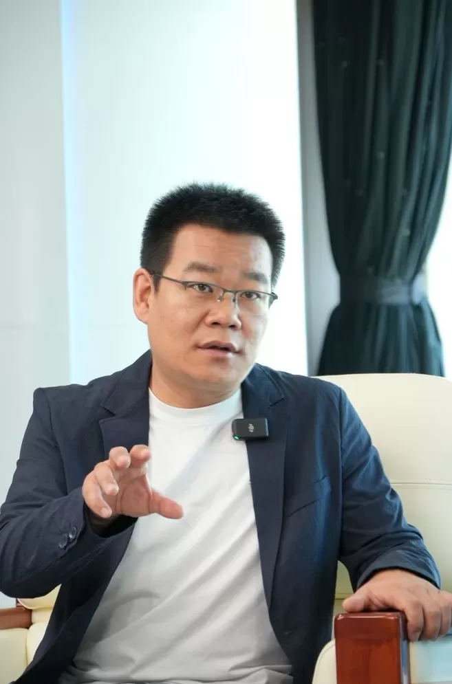 独家专访｜徐则臣：比起才华，写作更重要的是勇气和毅力-第4张图片-