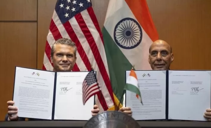 被美痛打后，印度为何再次投怀送抱？-第2张图片-