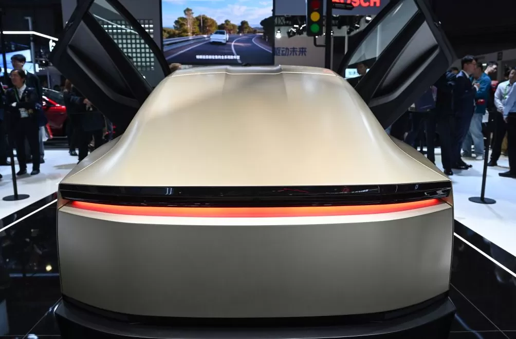 进博直击｜ 首发首秀闪耀全场：解码未来趋势，锁定创新风向-第3张图片-