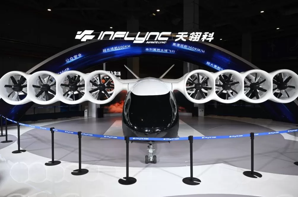 进博直击｜ 首发首秀闪耀全场：解码未来趋势，锁定创新风向-第6张图片-