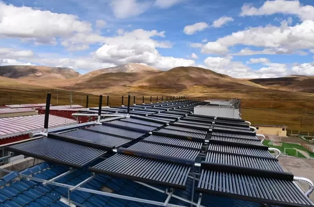 从“运煤御寒”到“追光供暖”，青海玉树一高原小学有了“温暖教室”-第4张图片-