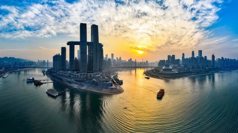 地方新闻精选 | 重庆调整部分行政区划设立两江新区 乌鲁木齐特大暴雪破纪录-第1张图片-