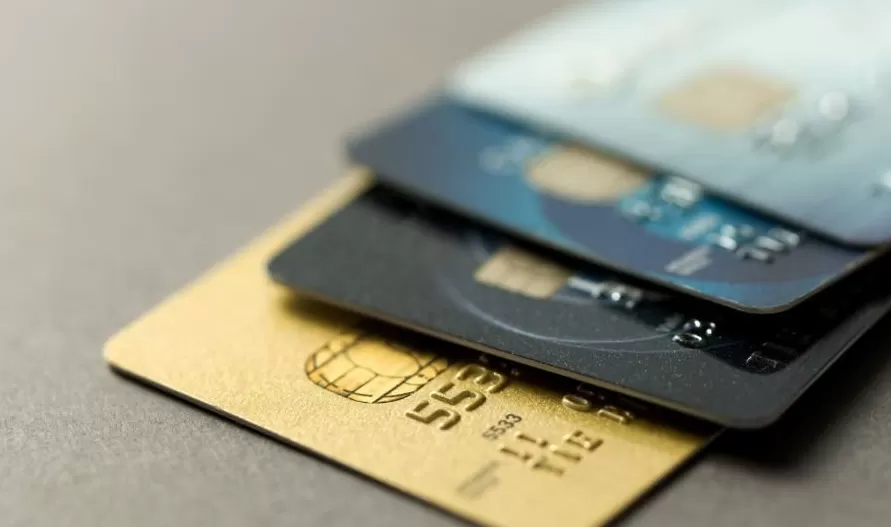 想注销“跑断腿”，不注销藏风险……闲置银行卡咋处理？-第1张图片-