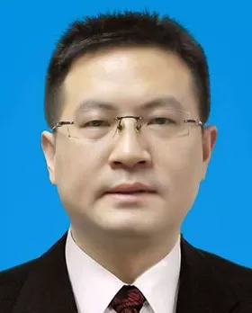 安庆市委常委、政法委书记王赵春调任黄山市委常委、市政府党组副书记-第1张图片-