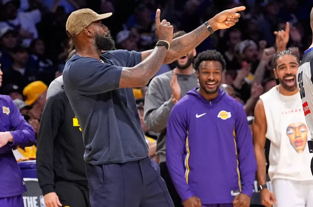 体坛联播｜詹姆斯获准参加对抗性训练，斯波家中遭遇严重火灾-第1张图片-