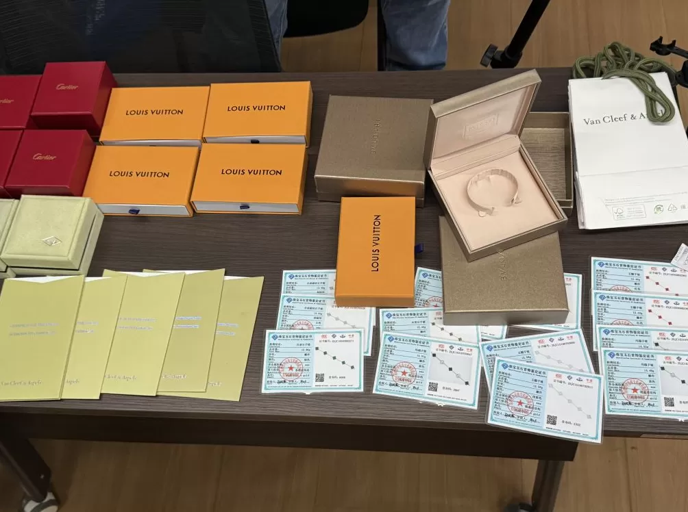 查获假冒首饰5万余件涉案超7000万元！进博展商给上海警方发来感谢信-第3张图片-