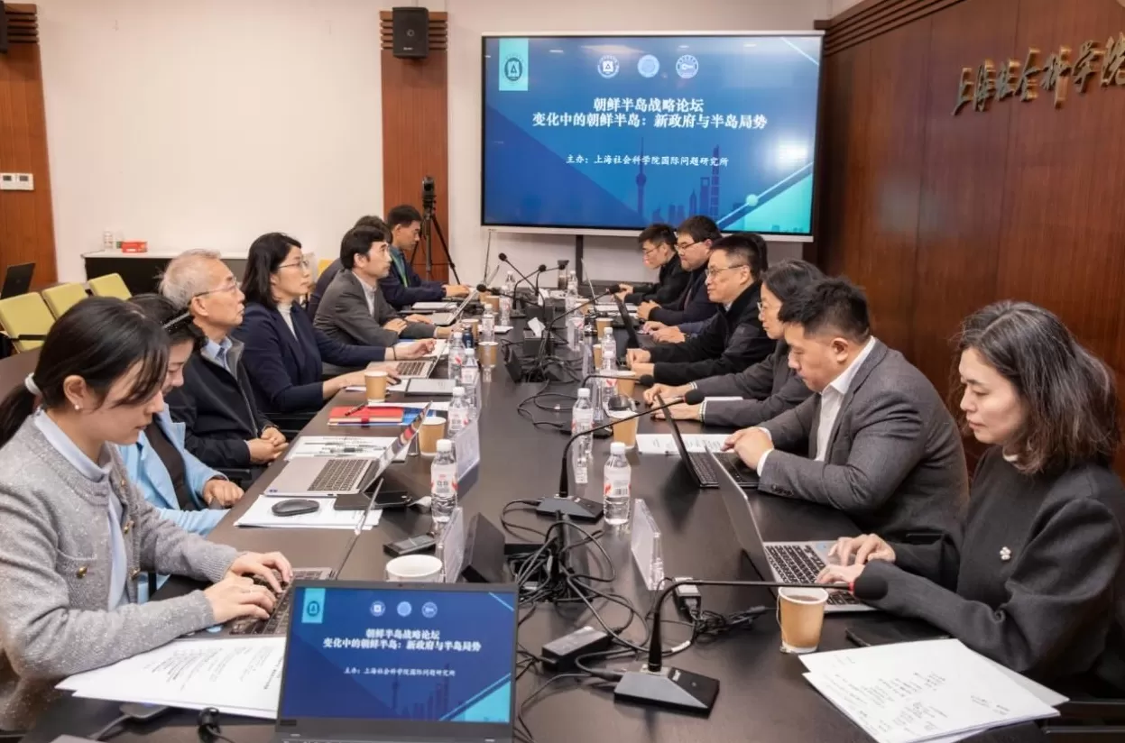 制裁、接触与冷和平：美韩对朝政策，正在对抗与试探中摇摆-第2张图片-