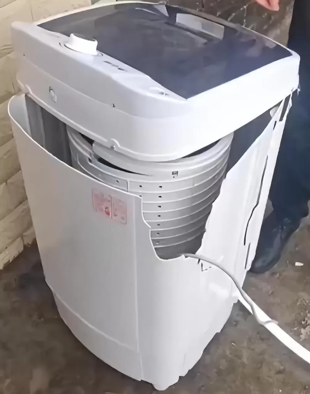 羽绒服机洗可能爆炸？穿得多反而不暖和？这么多年都不知道……-第1张图片-