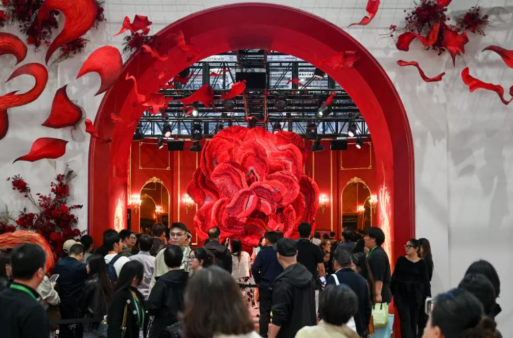 进博直击｜做做运动逛逛街，消费品展区商品琳琅满目又新又酷-第6张图片-