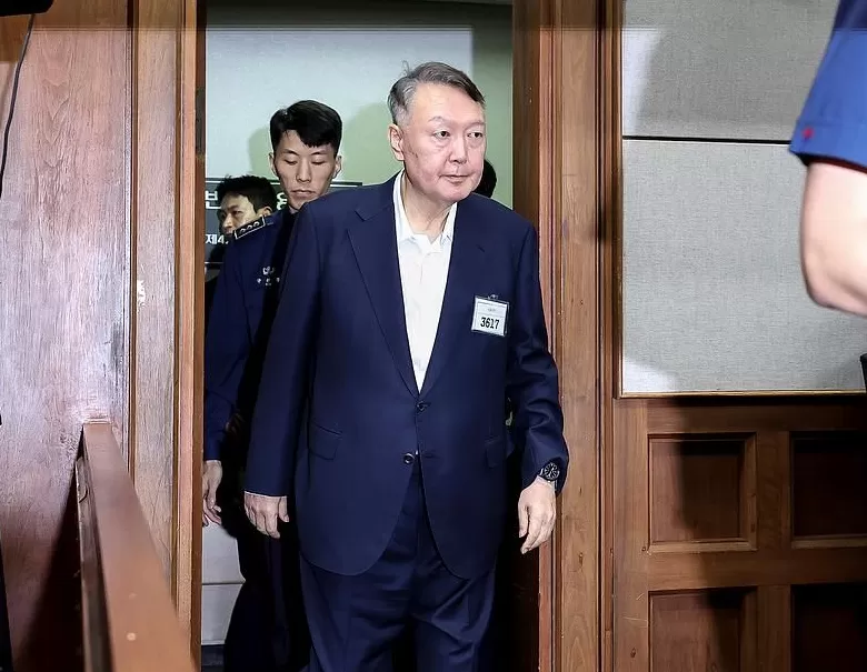 尹锡悦看守所内接收逾6.5亿韩元代管金惹争议-第1张图片-