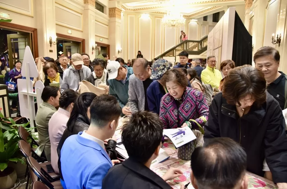 看完电影再来听评弹，评弹版《菜肉馄饨》也包好上桌了-第2张图片-