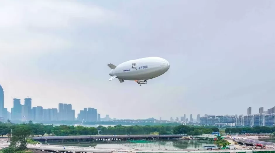 华东地区首架AS700载人飞艇正式交付-第2张图片-