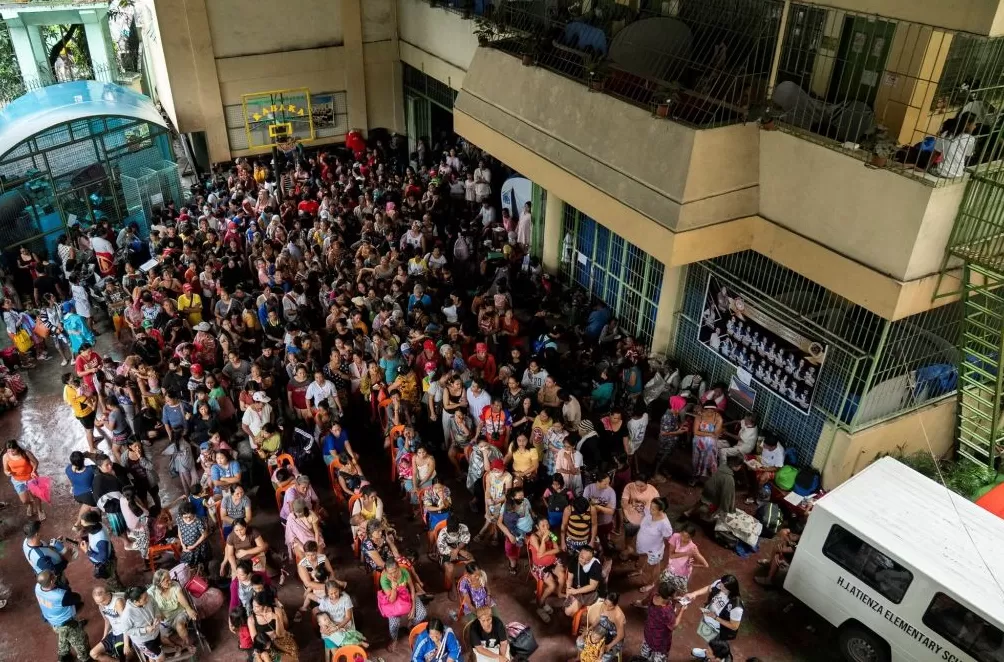 第1现场｜超强台风“凤凰”将登陆台湾，预计周三前后影响上海-第8张图片-