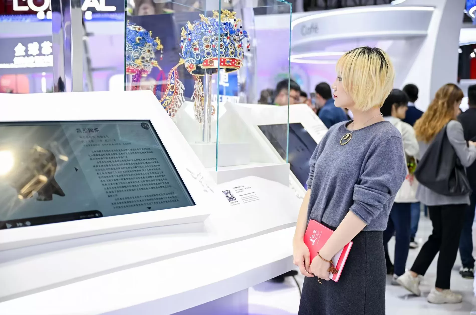 欧莱雅携手88位内容创作者，以“美之道”进化进博会传播生态-第2张图片-