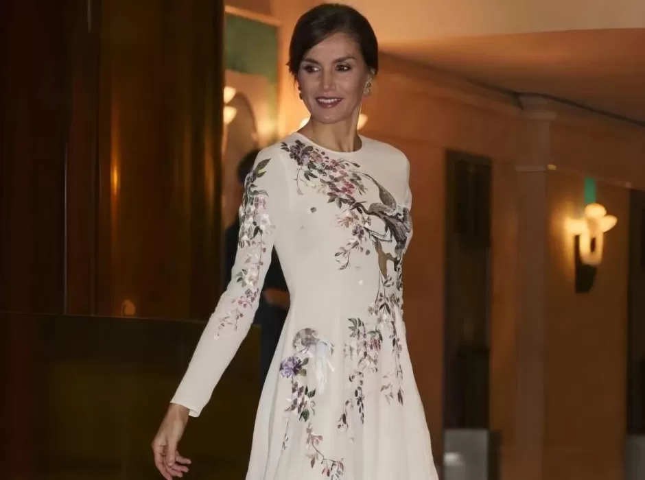 高颜值王室访华，她的衣橱藏着多少中国情结？-第4张图片-