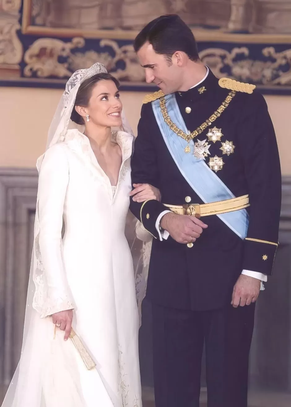 高颜值王室访华，她的衣橱藏着多少中国情结？-第8张图片-