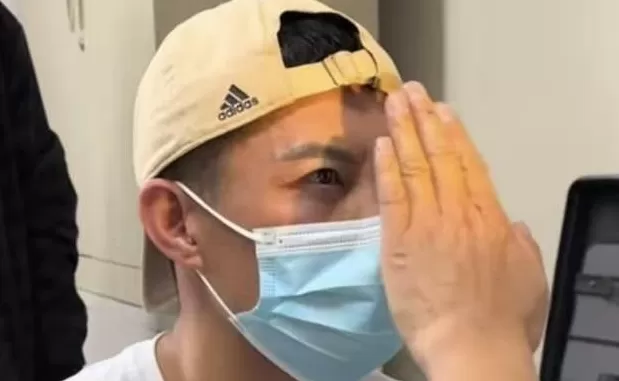 中央美院女高材生嘲讽赵鸿刚:线都拆了还做手术,骨头打断了重新接?-第2张图片- 中央美院女高材生嘲讽赵鸿刚:线都拆了还做手术,骨头打断了重新接?-第2张图片-