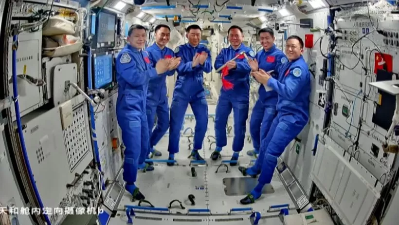 神舟二十号航天员返回任务正有序推进，空间站组合体状态正常-第1张图片-