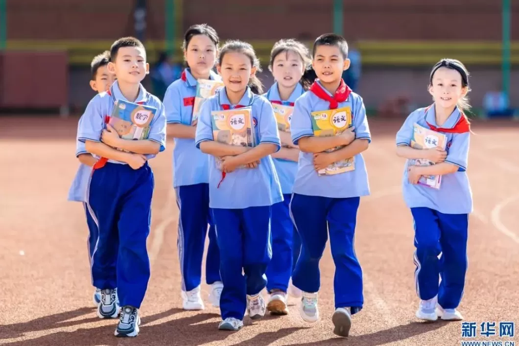 光明日报关注“小学没毕业初二课程已学完”：超前学真无解？-第2张图片-