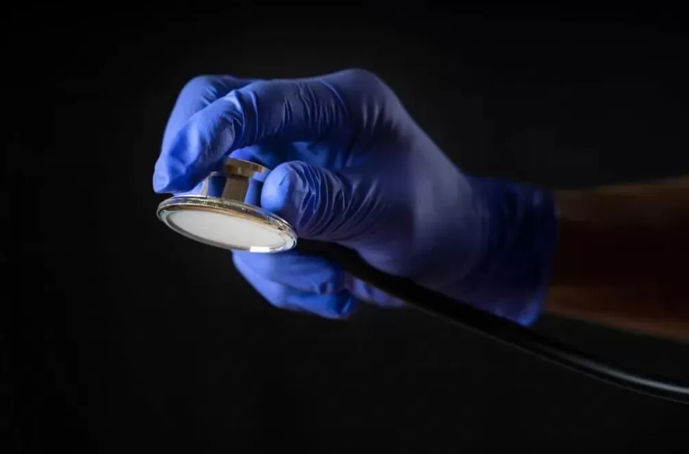 医生坦白局：是的，我们降薪了-第1张图片-