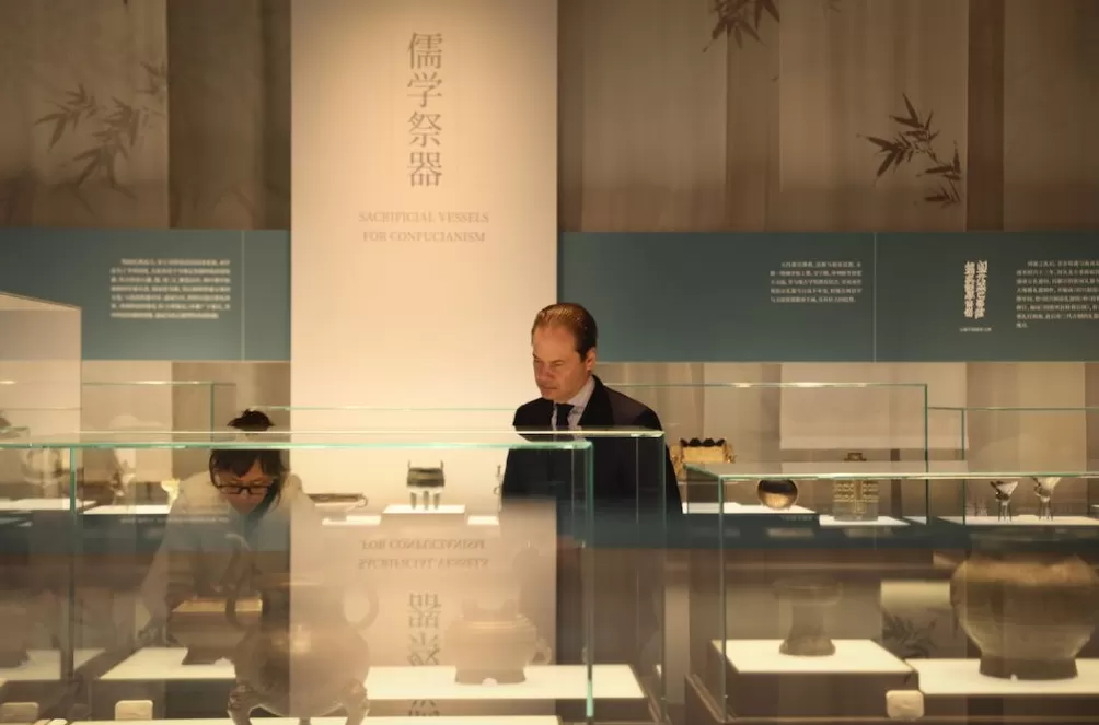 纽约大都会博物馆馆长：花数十年时间培养喜欢中国艺术的观众-第1张图片-