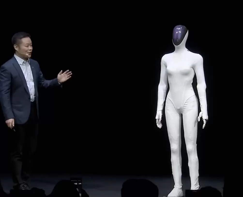 “人形机器人最缺的不是人形结构，而是大脑”-第1张图片-