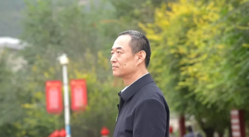 【理响中国·薪火“燃”青春】迈步踏上新长征：以青春密码解时代命题-第2张图片-