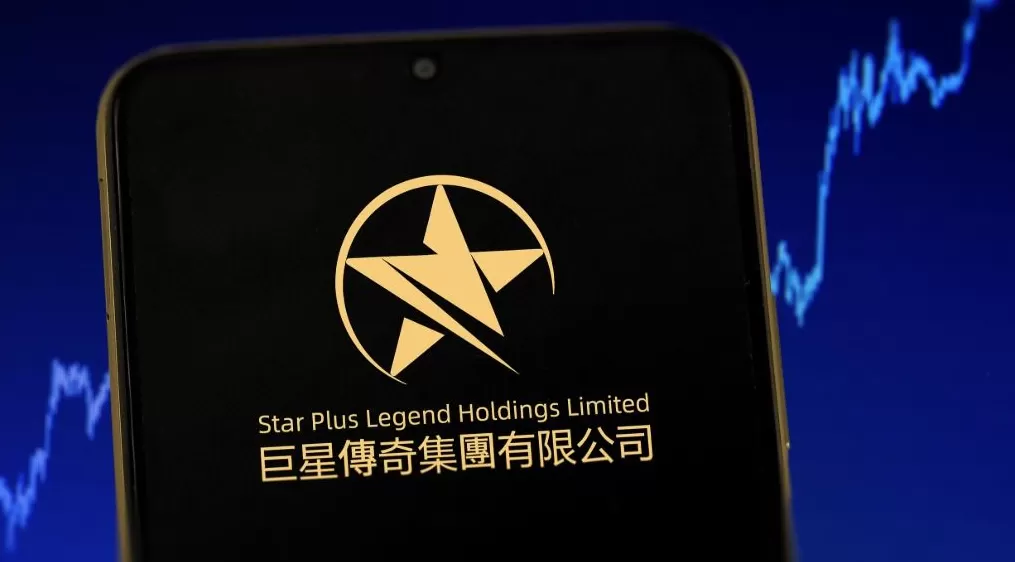 盘中一度涨超20%！巨星传奇“牵手”宇树科技，开发消费级IP机器人-第1张图片-