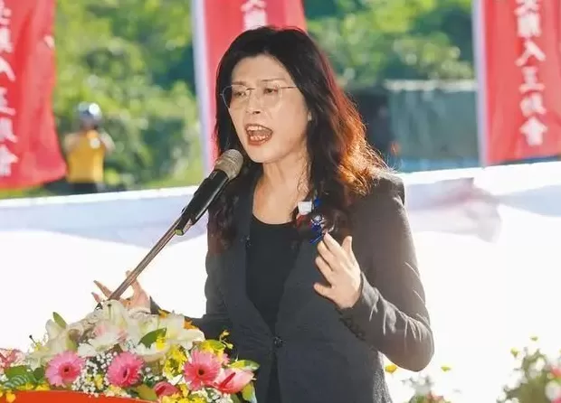 郑丽文宣布兼任国民党“革实院”院长：亲自对党员授课-第1张图片-