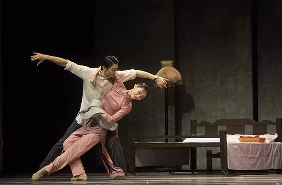 “电波”800场，王佳俊想对李侠说：这盛世，如你所愿-第3张图片-