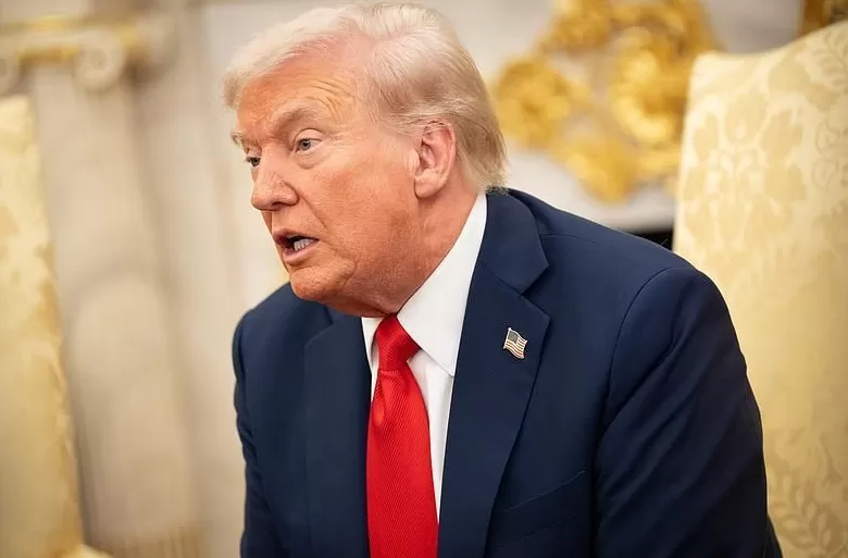 特朗普签署临时拨款法案美政府结束“停摆”-第1张图片-