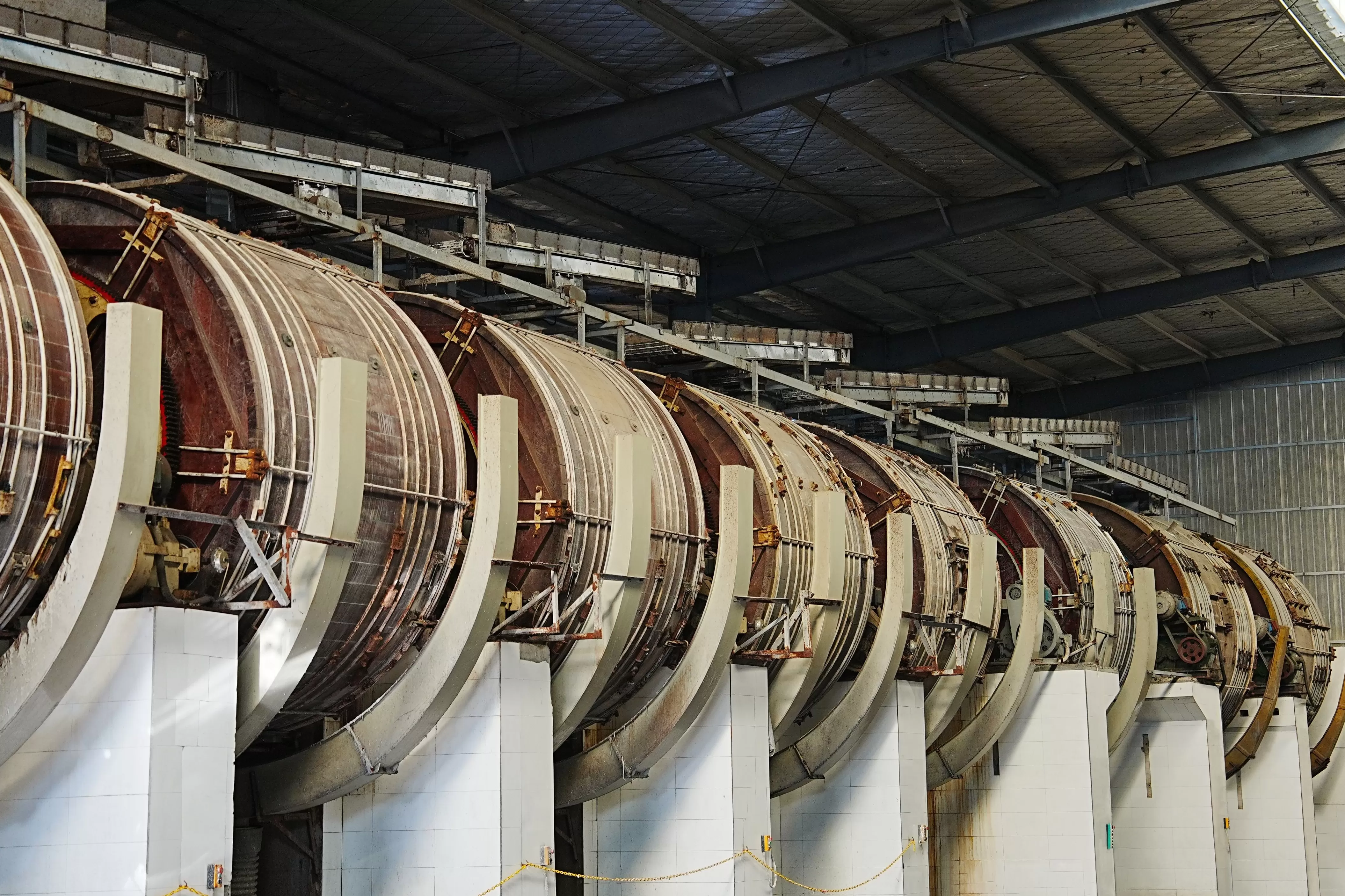 裘真背靠珠三角工厂，一举反超国际轻奢包袋品牌｜打开新国货精品篇章 ①-第4张图片-