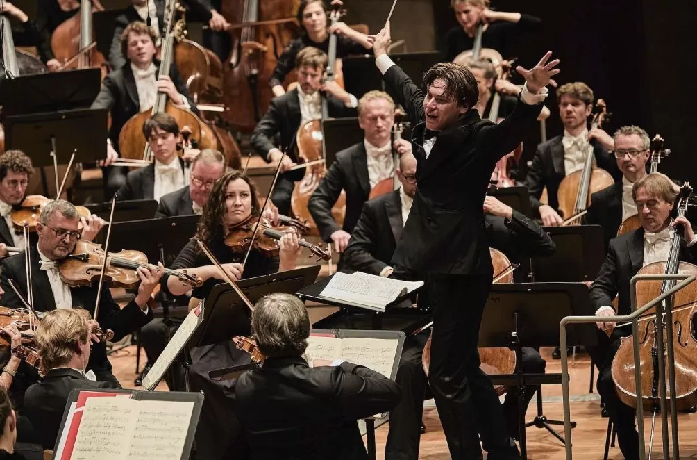 莱布雷希特专栏：2025，西方古典音乐界的哀鸿遍野之年-第3张图片-