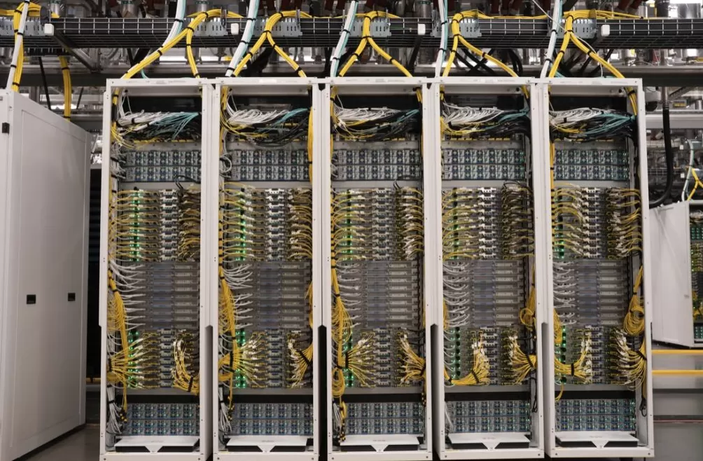 AI基建竞赛再升温，Anthropic拟斥资500亿美元建数据中心-第1张图片-