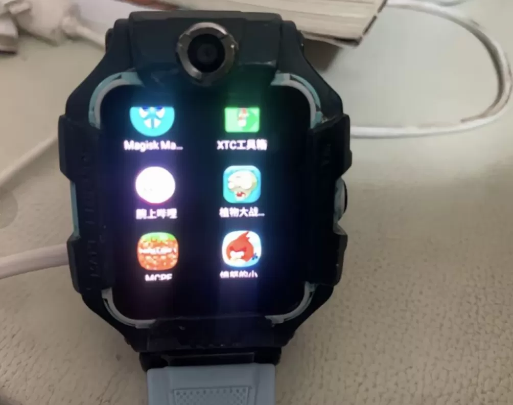 天才手表背后的隐秘黑市：千元卖号、百元破解、45元装游戏-第13张图片-