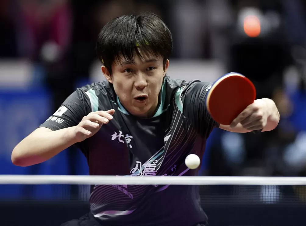 王楚钦要和樊振东碰面了！王楚钦战胜林高远，晋级男单四强-第1张图片-