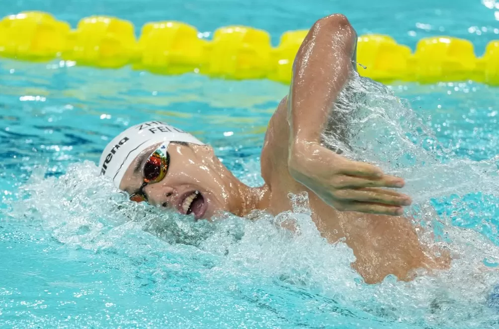 第三金！张展硕创全国青年纪录夺全运男子800米自由泳金牌-第2张图片-