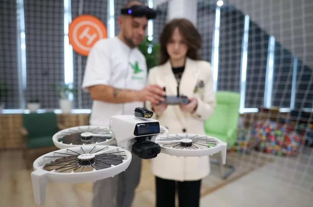 第1现场｜俄武装力量组建无人系统部队，含陆海空多种装备-第11张图片-