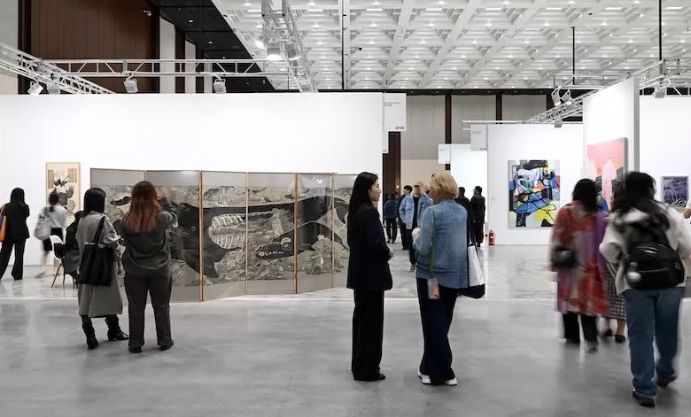 西岸艺博会现场：艺术市场的“当下进行时”-第12张图片-