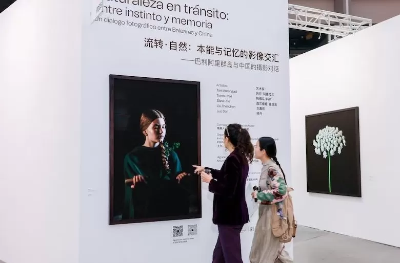 西岸艺博会现场：艺术市场的“当下进行时”-第16张图片-