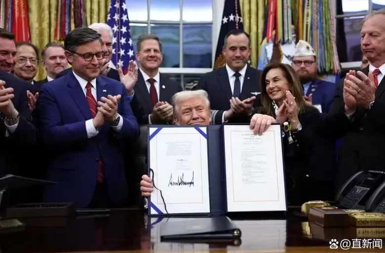 管姚：美军集结1.5万大军剑指委内瑞拉，是真要开战还是针对某人？-第2张图片-