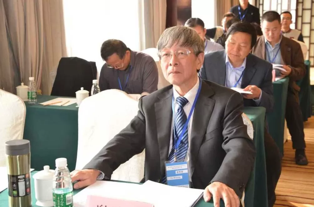 纪念︱谢菁：送别父亲-第3张图片-