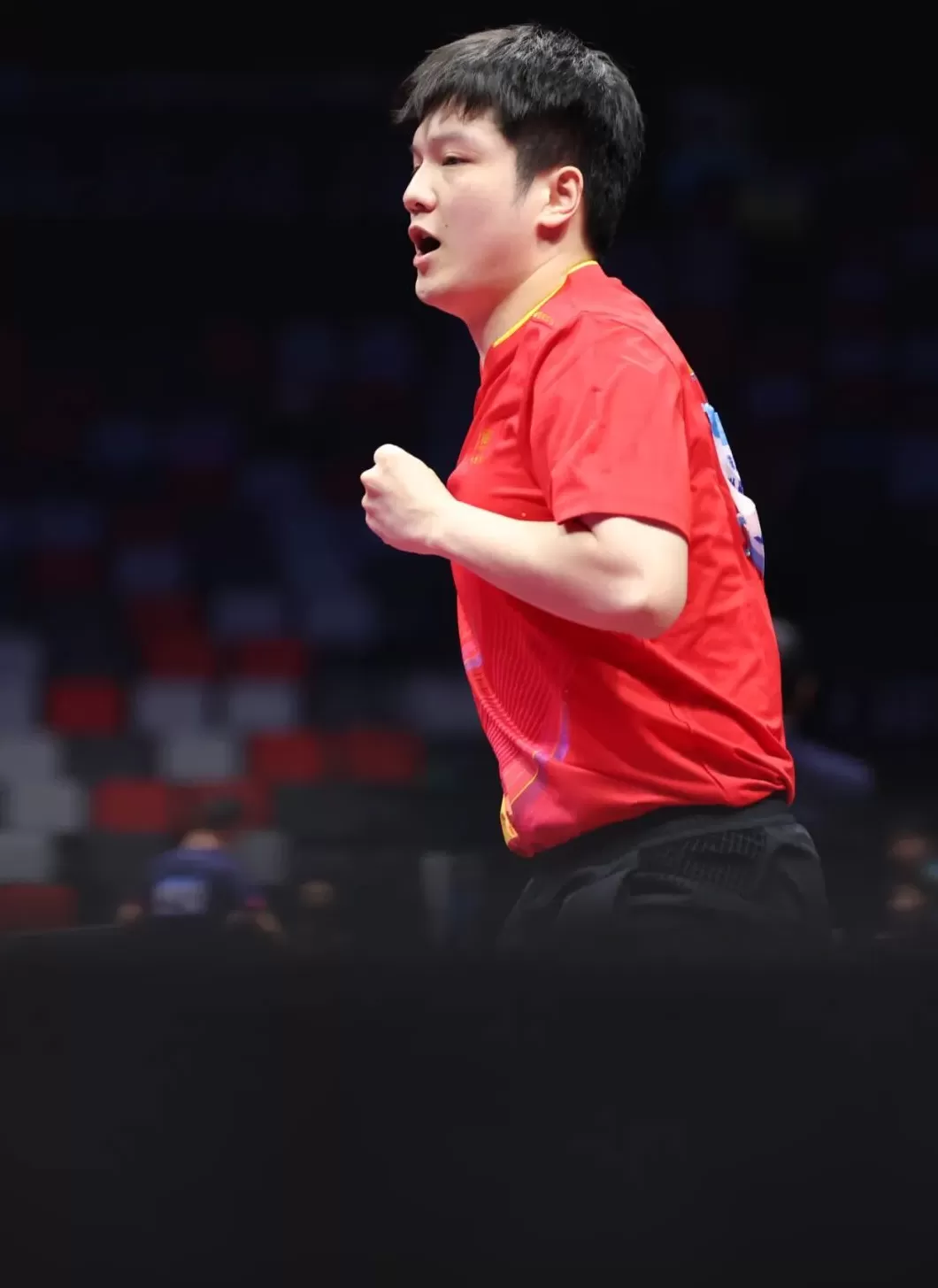 开门红！樊振东许昕等领衔上海队，全运会乒乓男团战胜江苏队-第2张图片-
