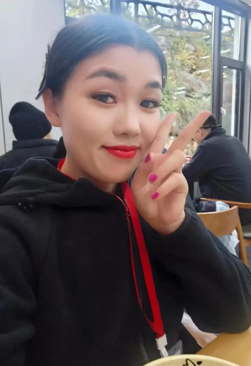 七星山荒野求生唯一女选手“冷美人”退赛:被紧急送医后诊断为营养不良,体检未通过-第2张图片- 七星山荒野求生唯一女选手“冷美人”退赛:被紧急送医后诊断为营养不良,体检未通过-第2张图片-