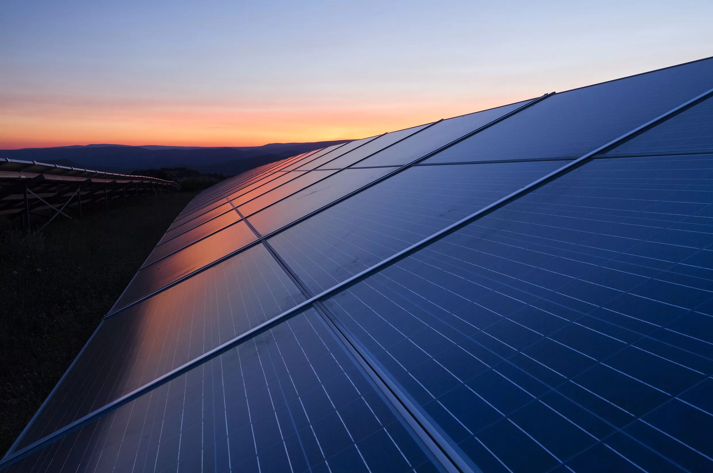 产能出清不畅，2026年后光伏盈利或改善-第1张图片-