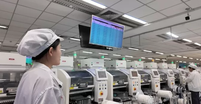 京东11.11探厂，爆款AI PC是怎么“造”出来的？-第1张图片-